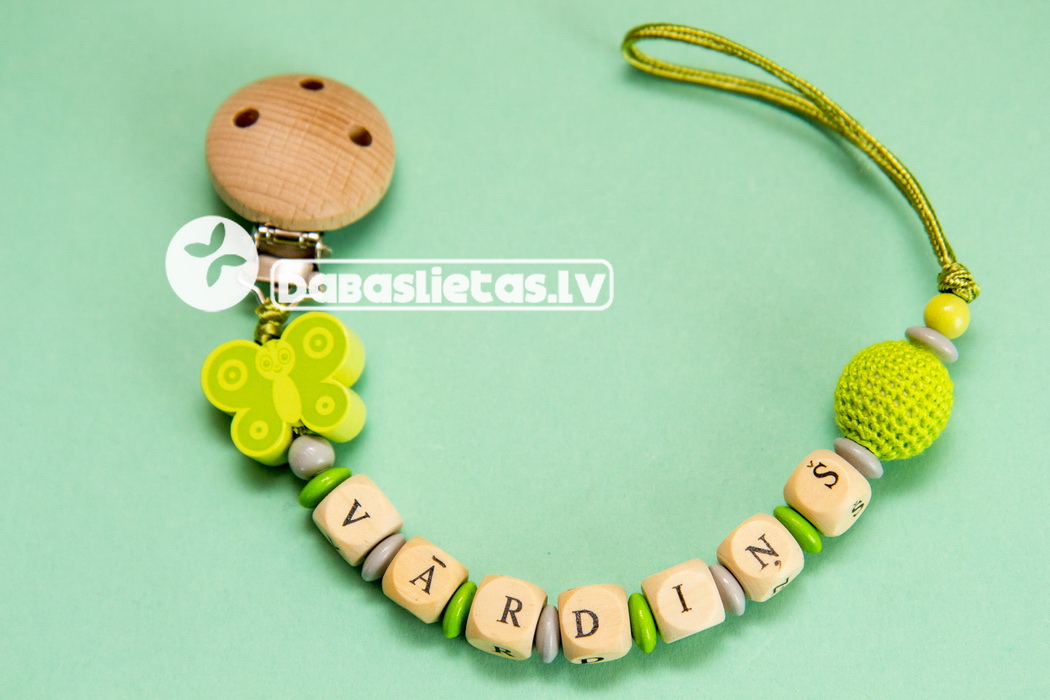 knupisa-turetajs-ar-vardu-taurenis