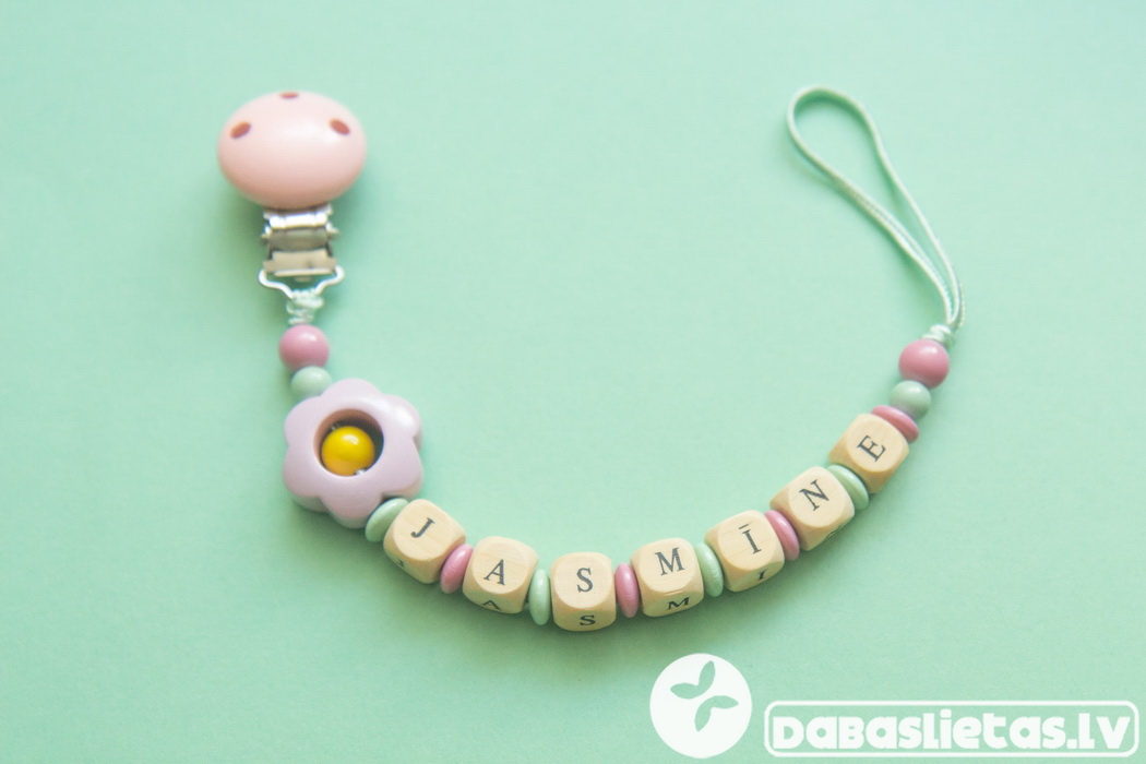 knupisa-turetajs-ar-vardu-ziedu-kvalitativs-mitrumizturigs 1490553741