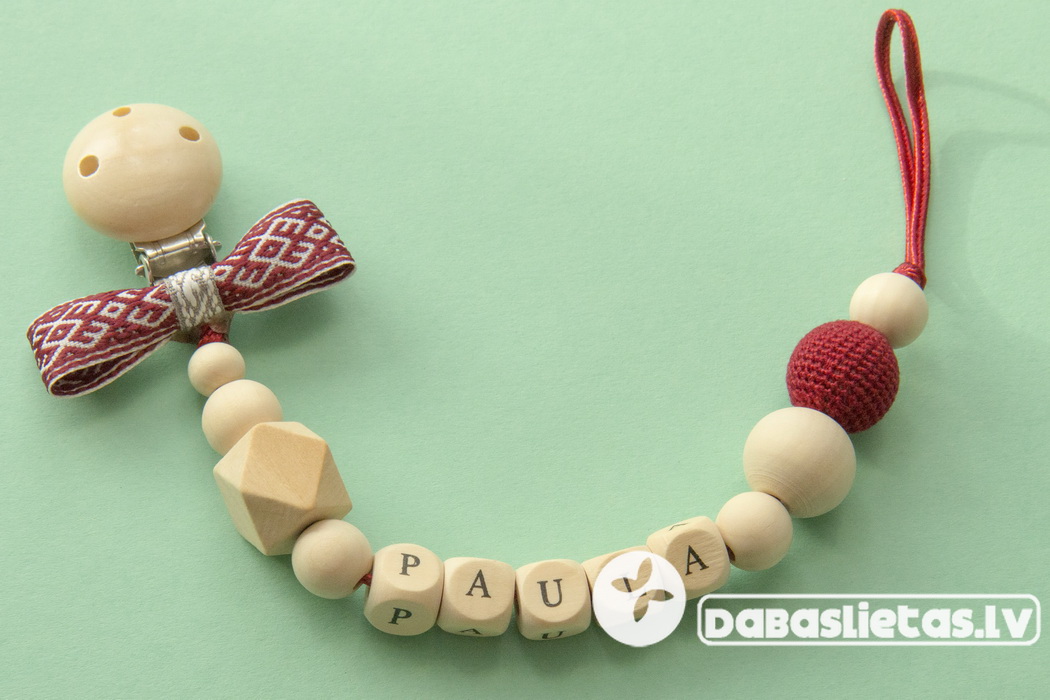 latvisks-knupisa-turetajs-prievite-taurins