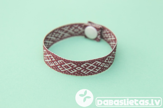 prievites-tautiska-patriotiska-aproce